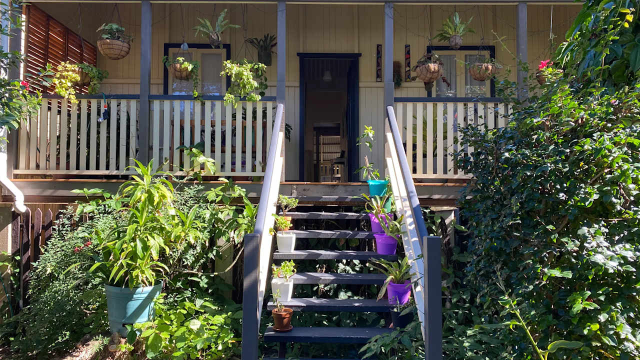 Room in a share house