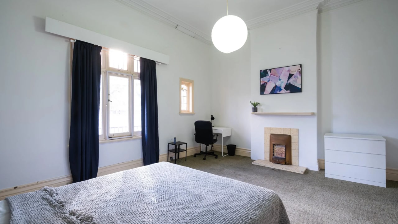 Whole property with 3 rooms for rent