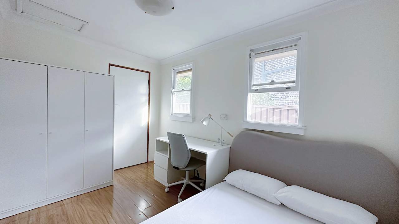 Furnished room in a share house