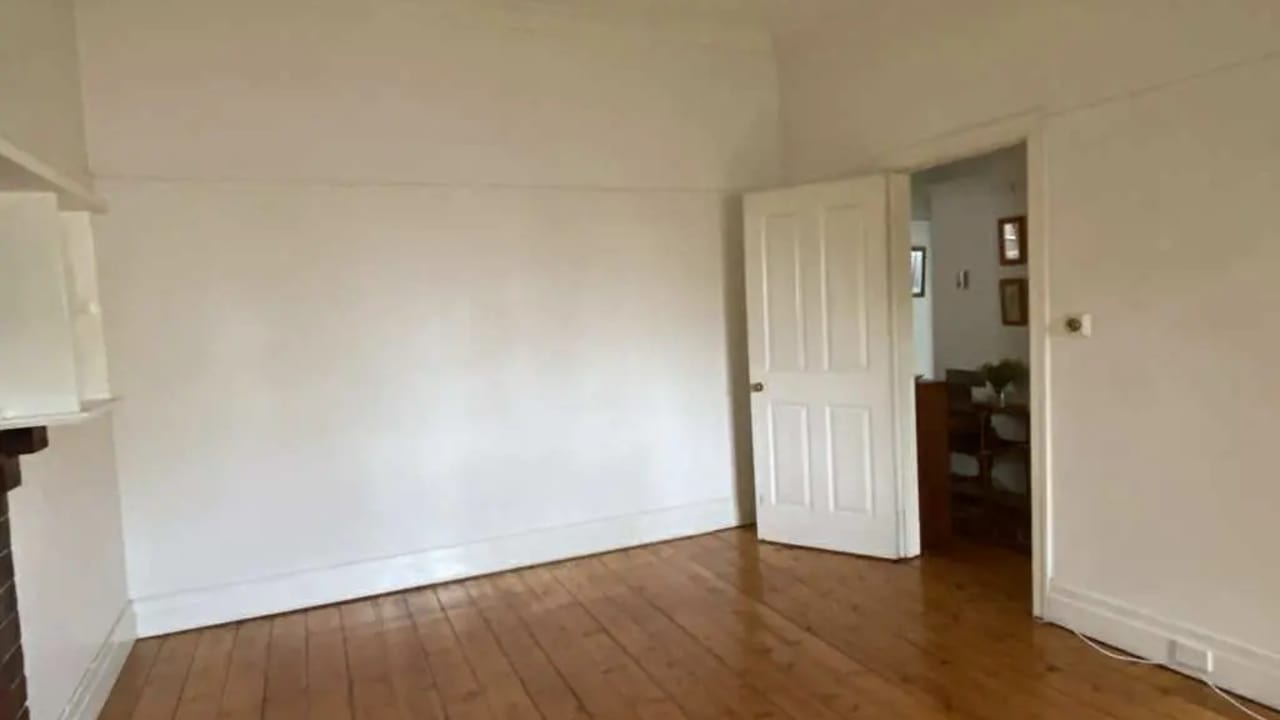 Unfurnished room in a share house