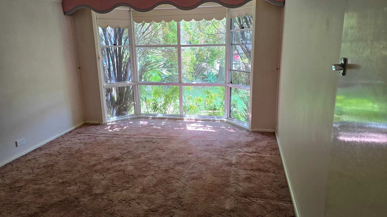 Unfurnished room in a share house