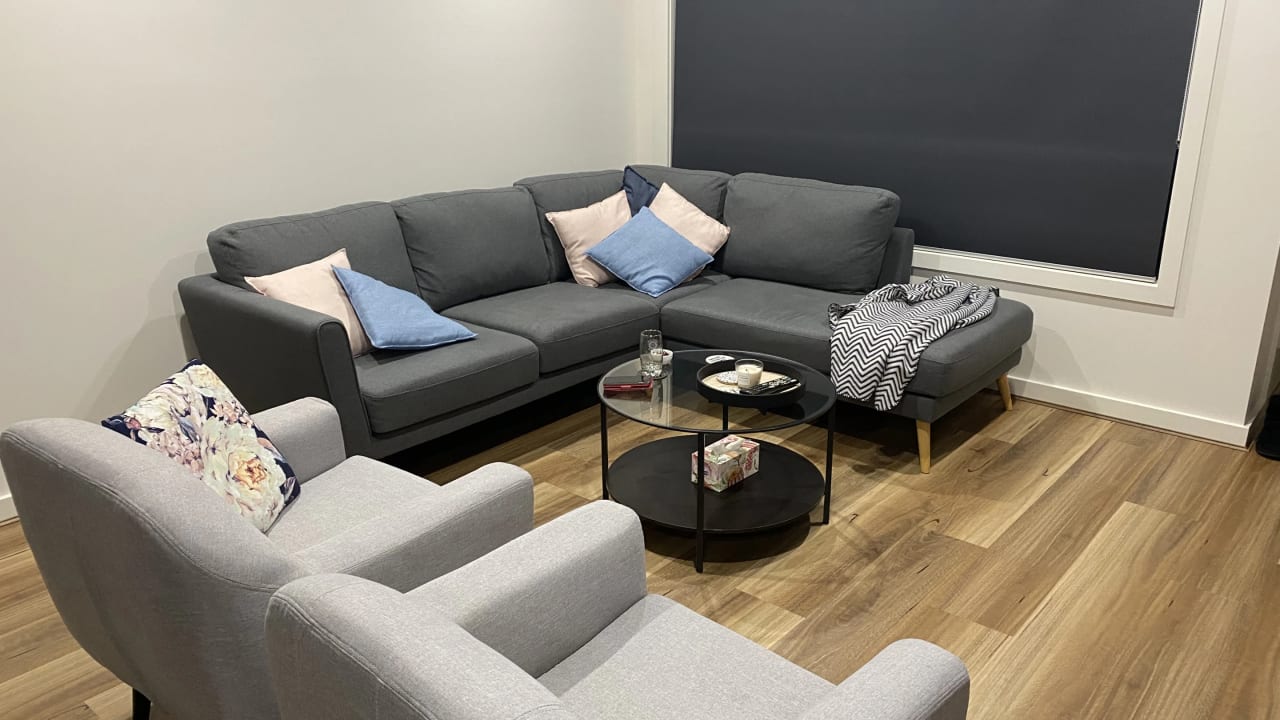 Room in a share house
