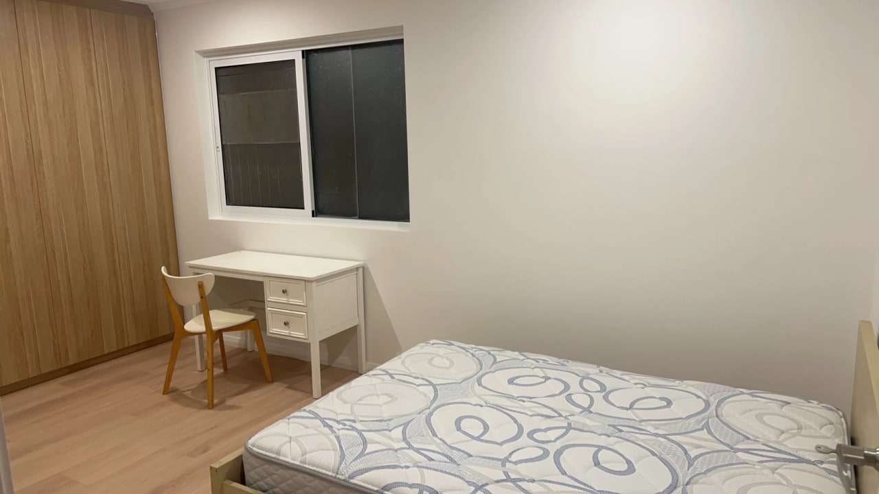Furnished room with own bathroom