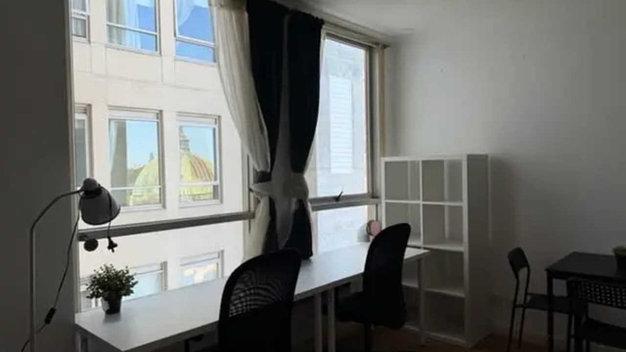 Furnished room studio flat for rent