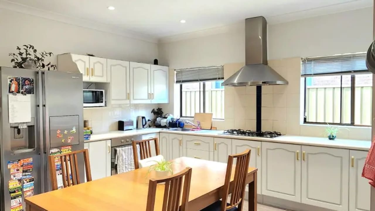 Furnished room in a share house