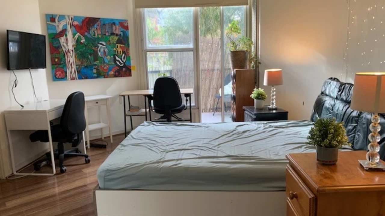 Furnished room with ensuite in a share house