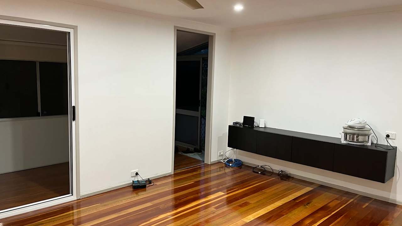 Room in a share house