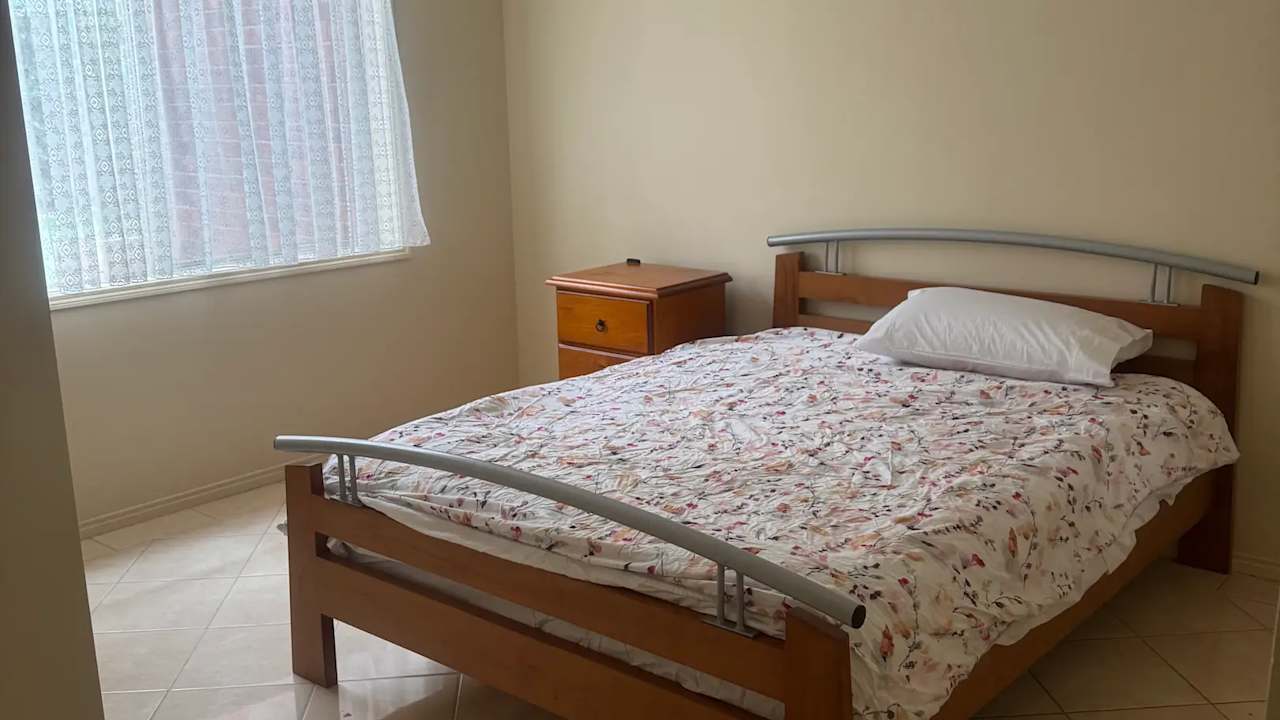 Furnished room with own bathroom