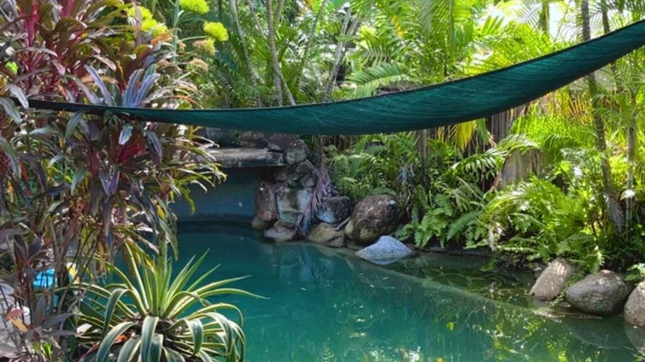 Unfurnished room with own bathroom