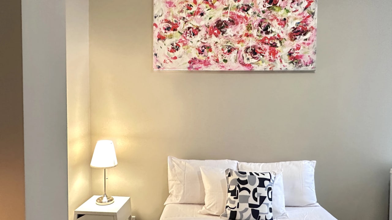 Furnished room with own bathroom