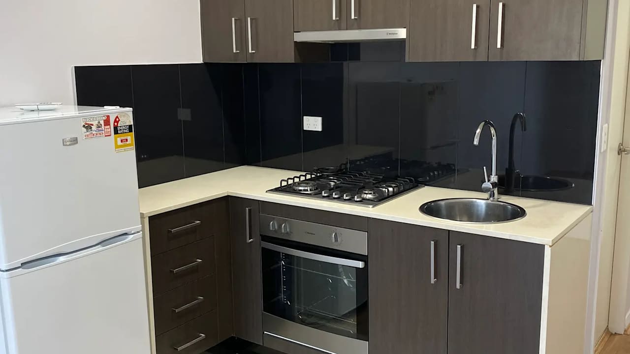 Room studio flat for rent