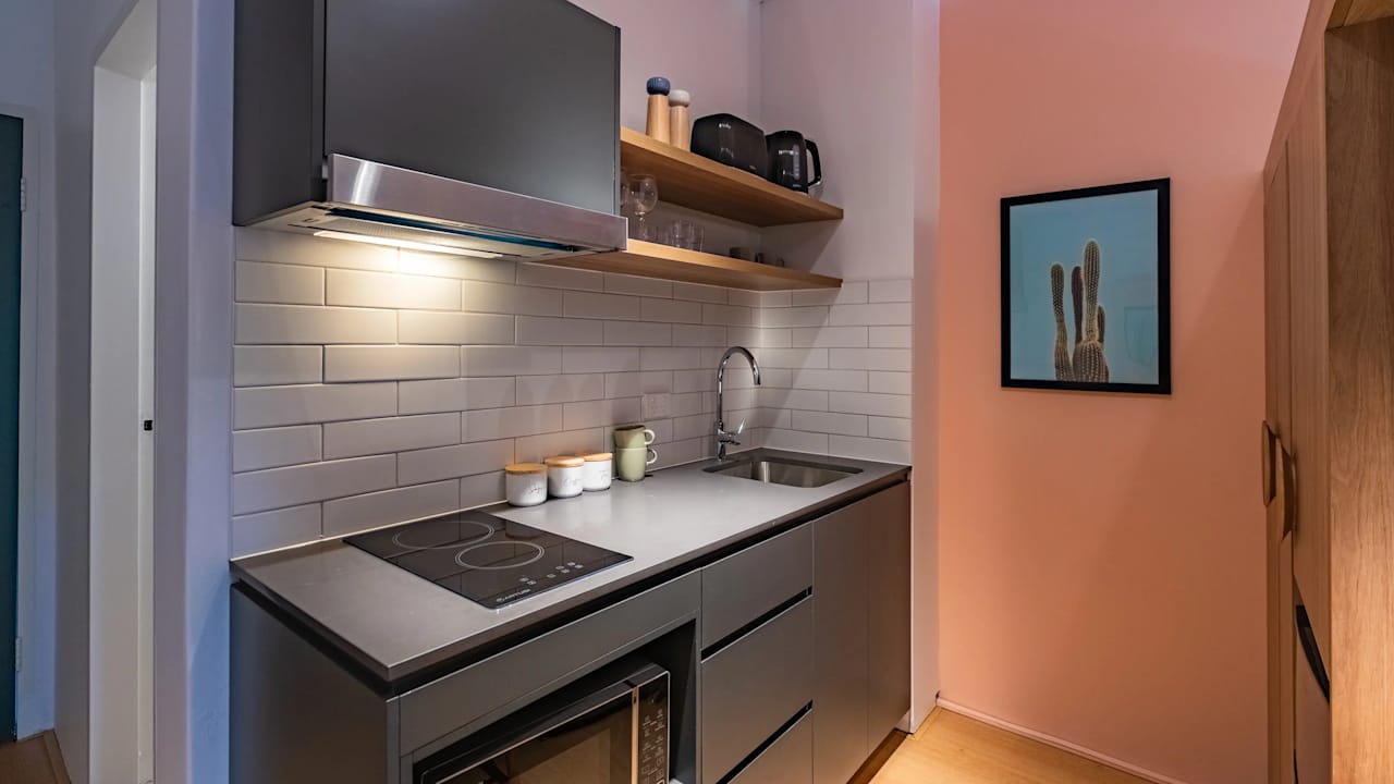 Furnished room with own bathroom