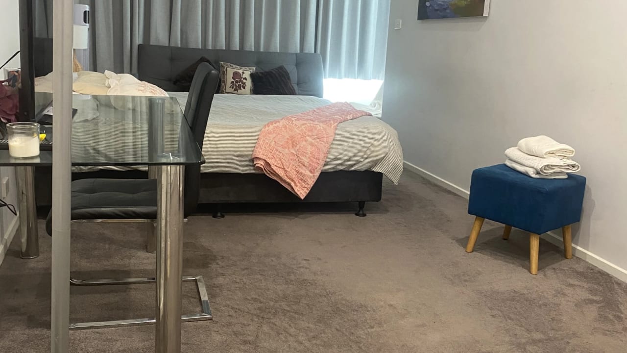 Furnished room with own bathroom