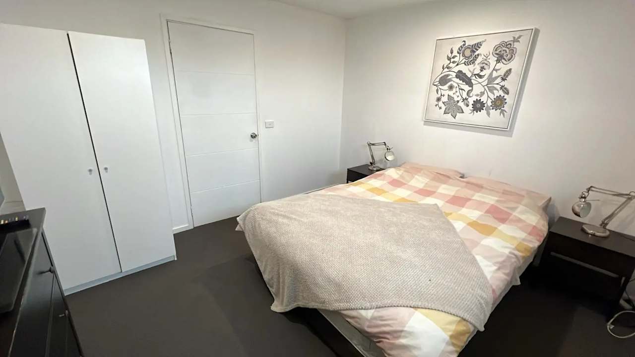 Whole property with 4 rooms for rent