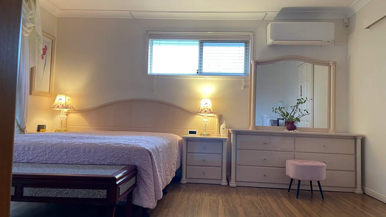 Room with ensuite in a share house
