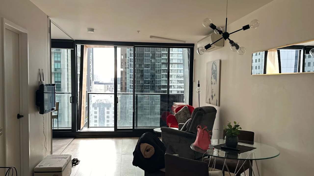 Whole property with 2 rooms for rent