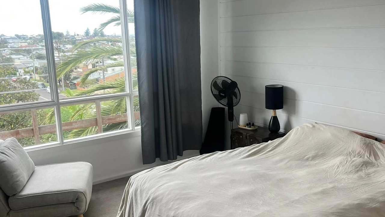 Furnished room with ensuite in a share house