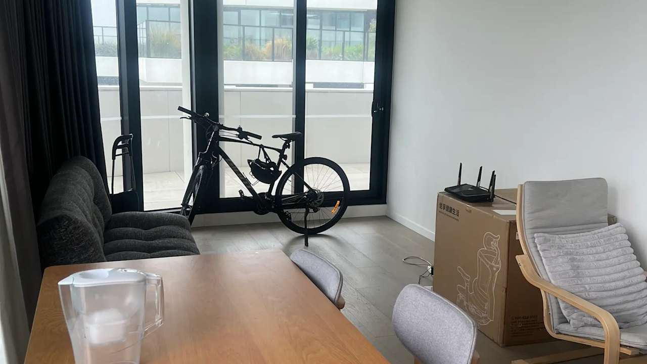 Furnished room in a flatshare