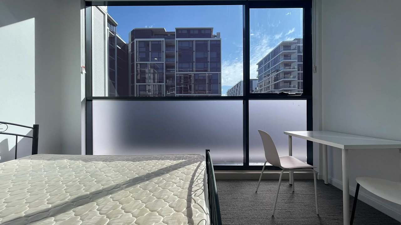 Furnished room with own bathroom