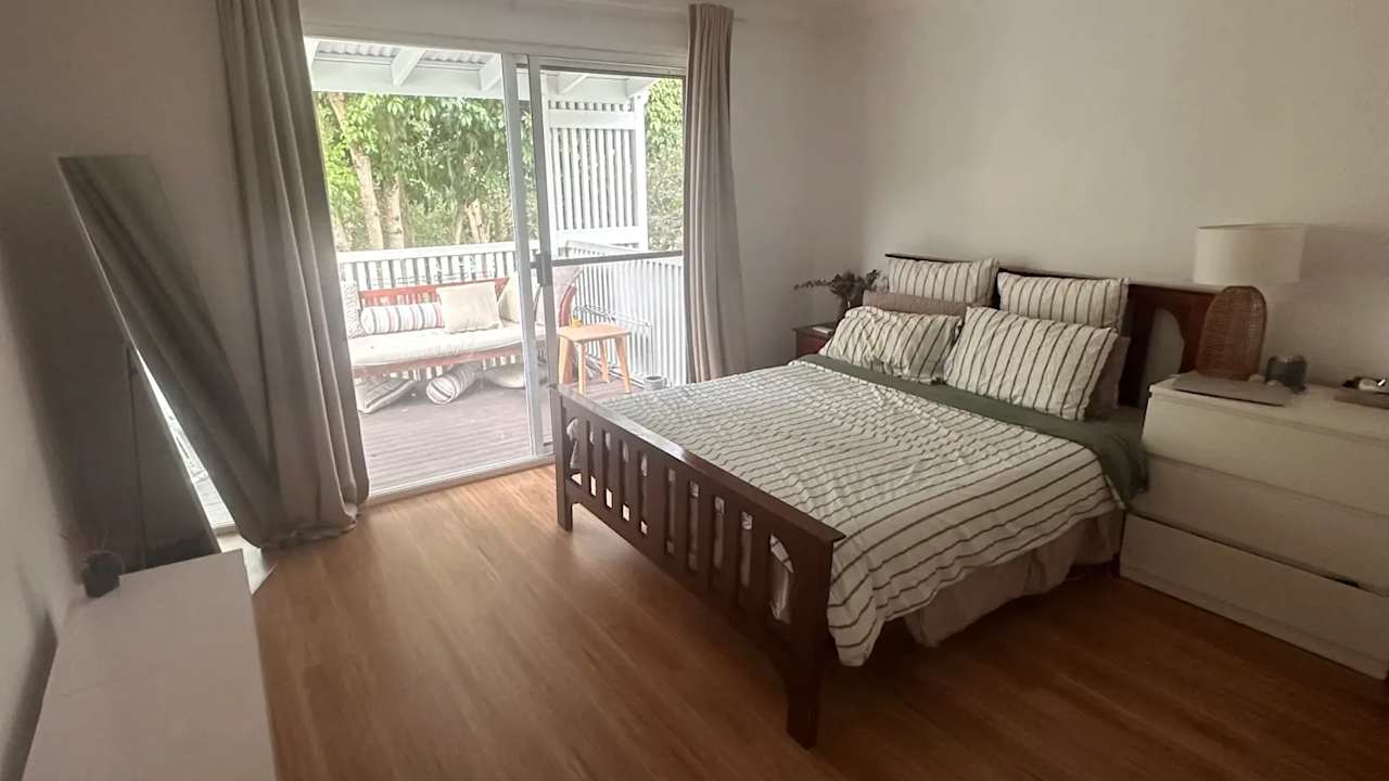 Unfurnished room with ensuite in a share house