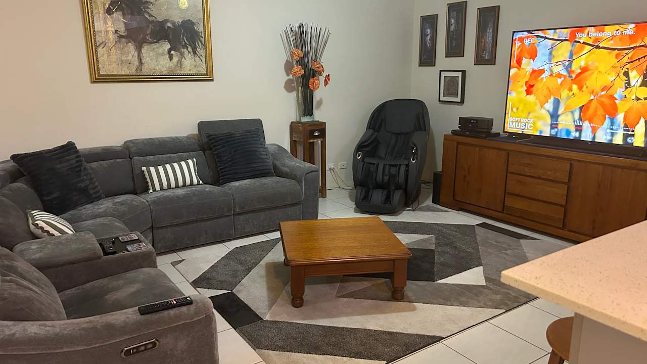 Furnished room with own bathroom