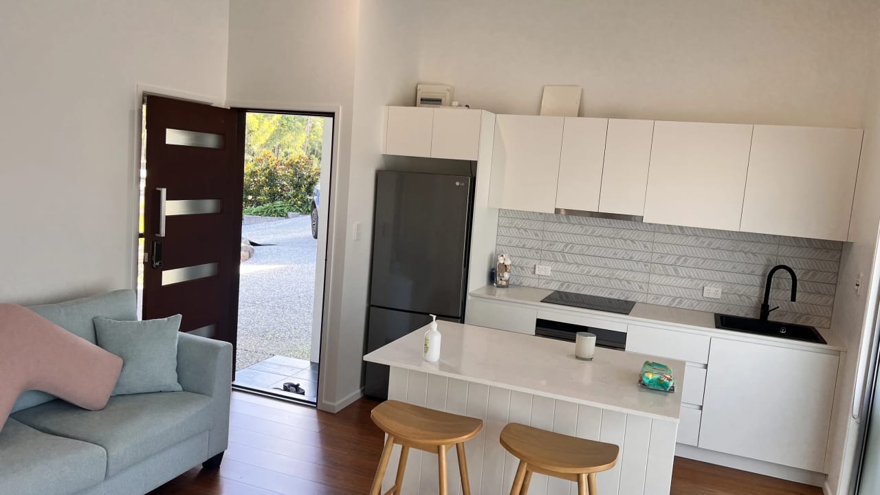 Furnished room granny flat for rent