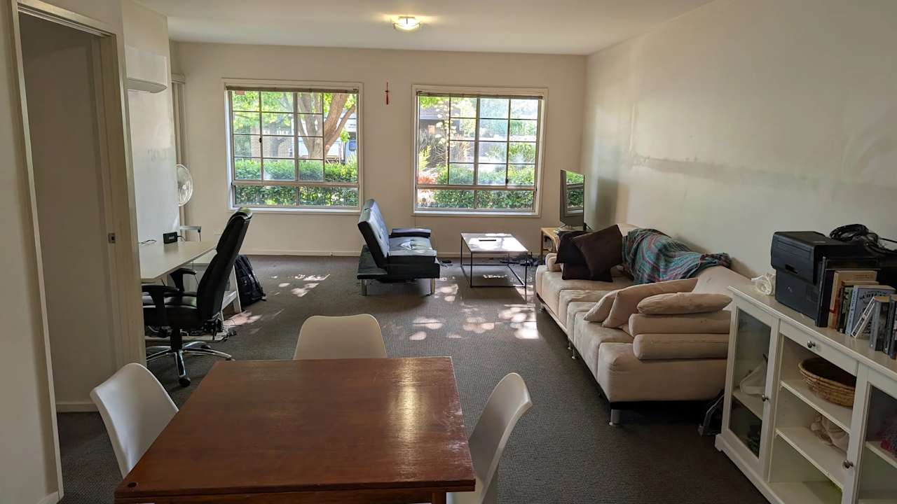 Whole property with 2 rooms for rent