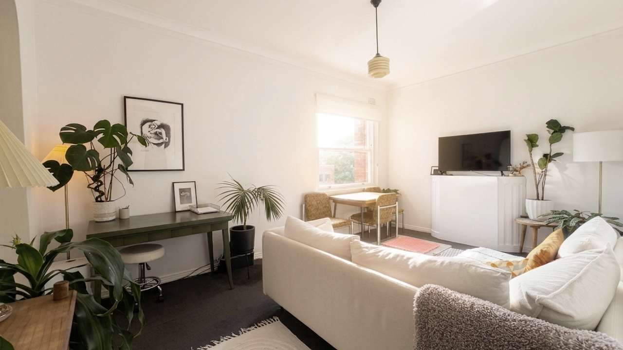 Whole property with 2 rooms for rent