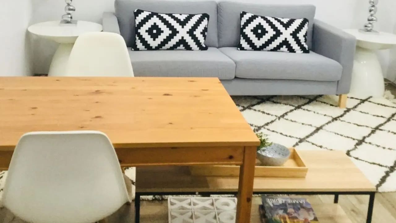 Whole property with 2 rooms for rent