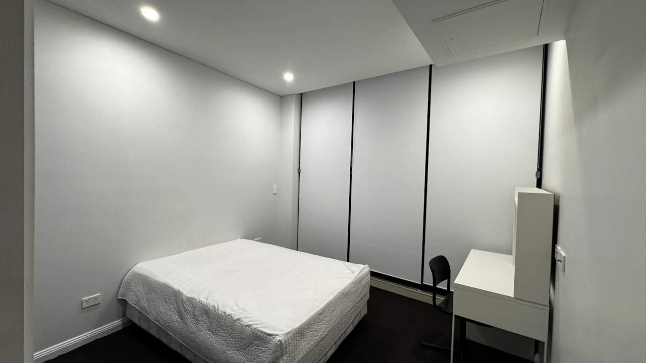 Furnished room with own bathroom