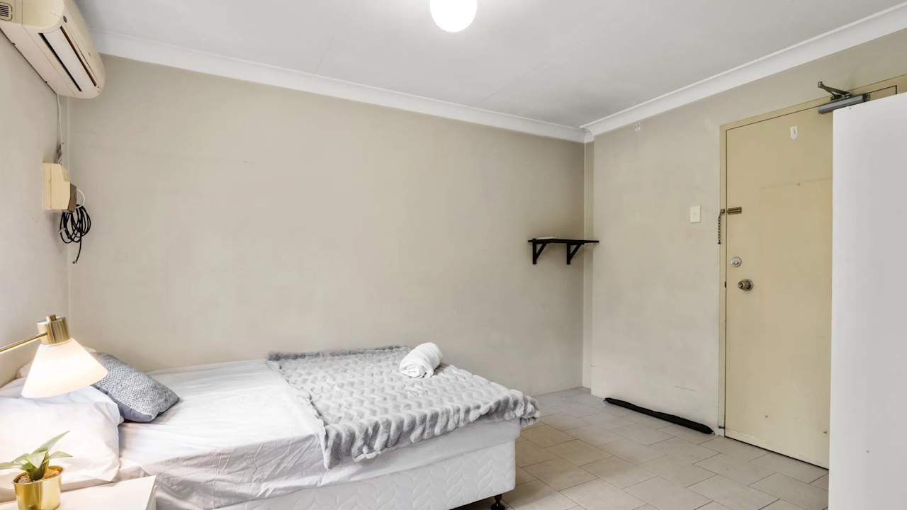 Furnished room studio flat for rent
