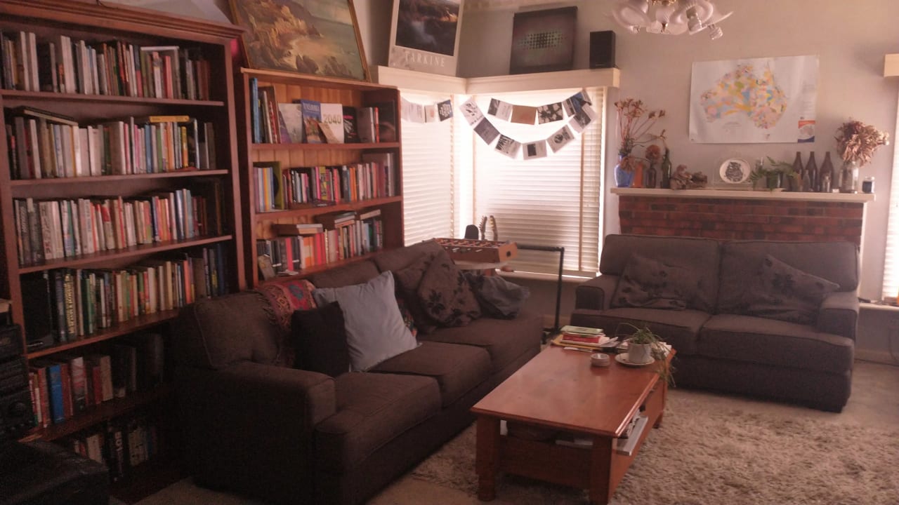 Room in a share house