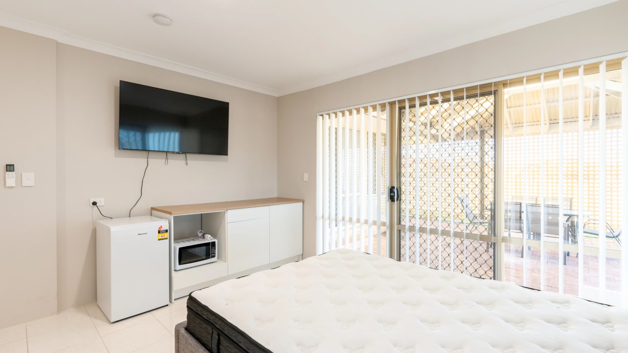 Furnished room with ensuite in a share house