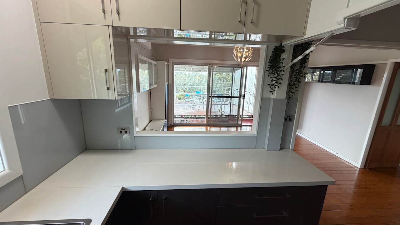 Whole property with 3 rooms for rent