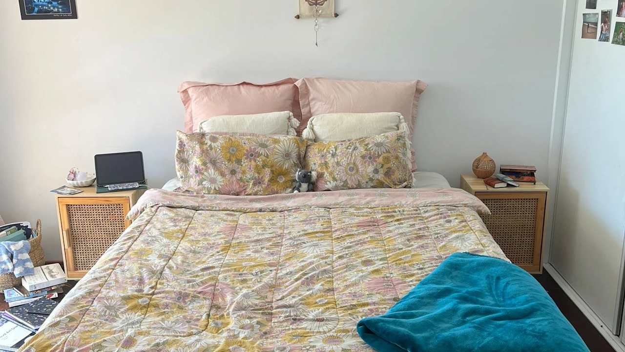 Furnished room with ensuite in a share house