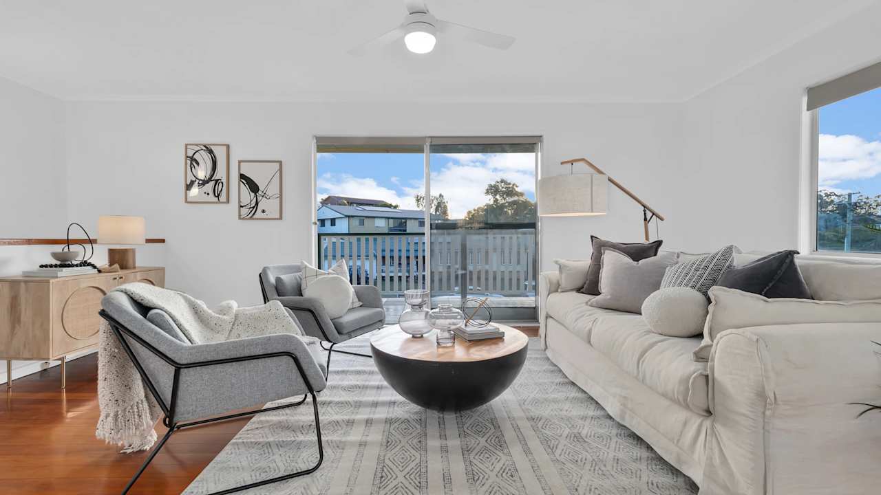 Whole property with 3 rooms for rent