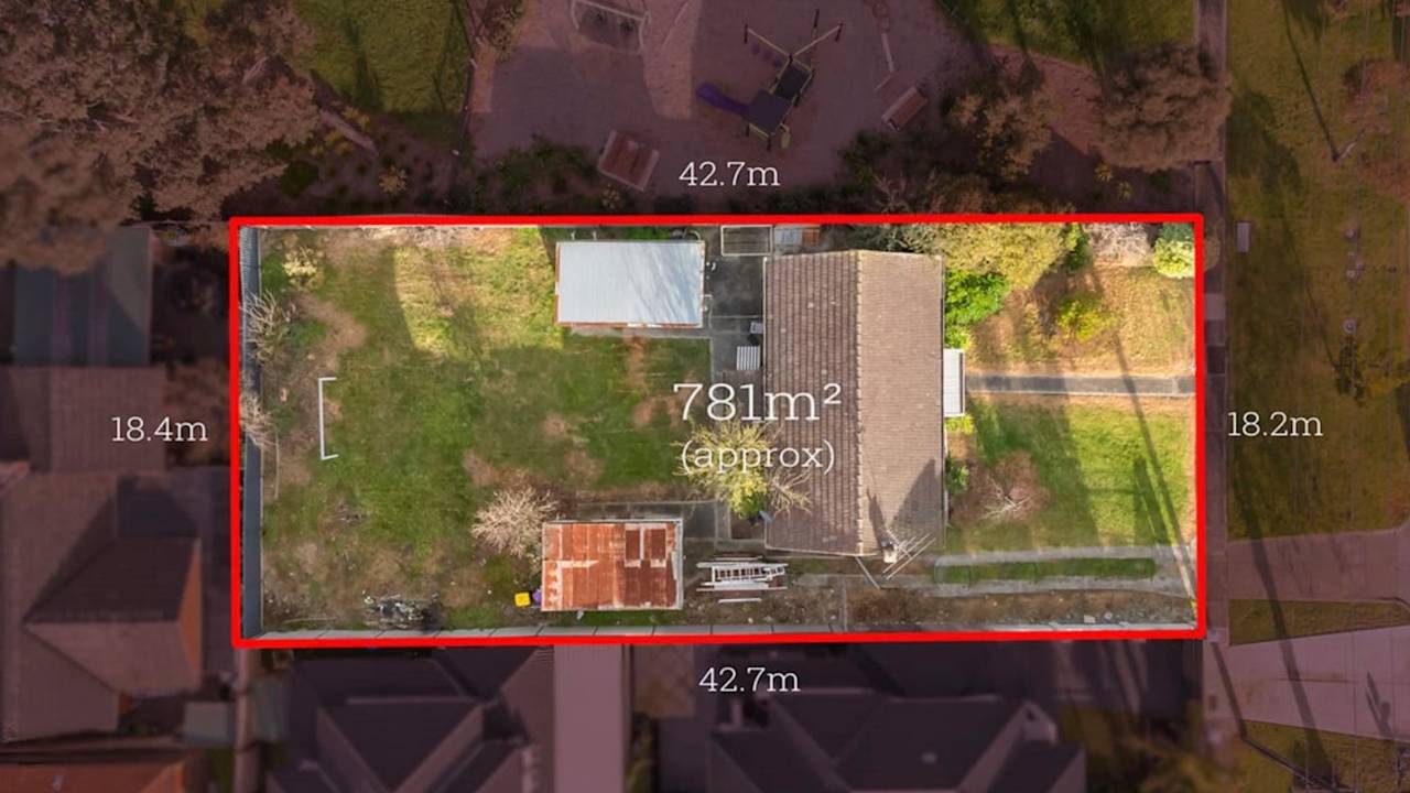 Whole property with 3 rooms for rent