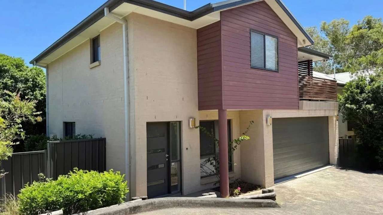 Unfurnished room in a share house