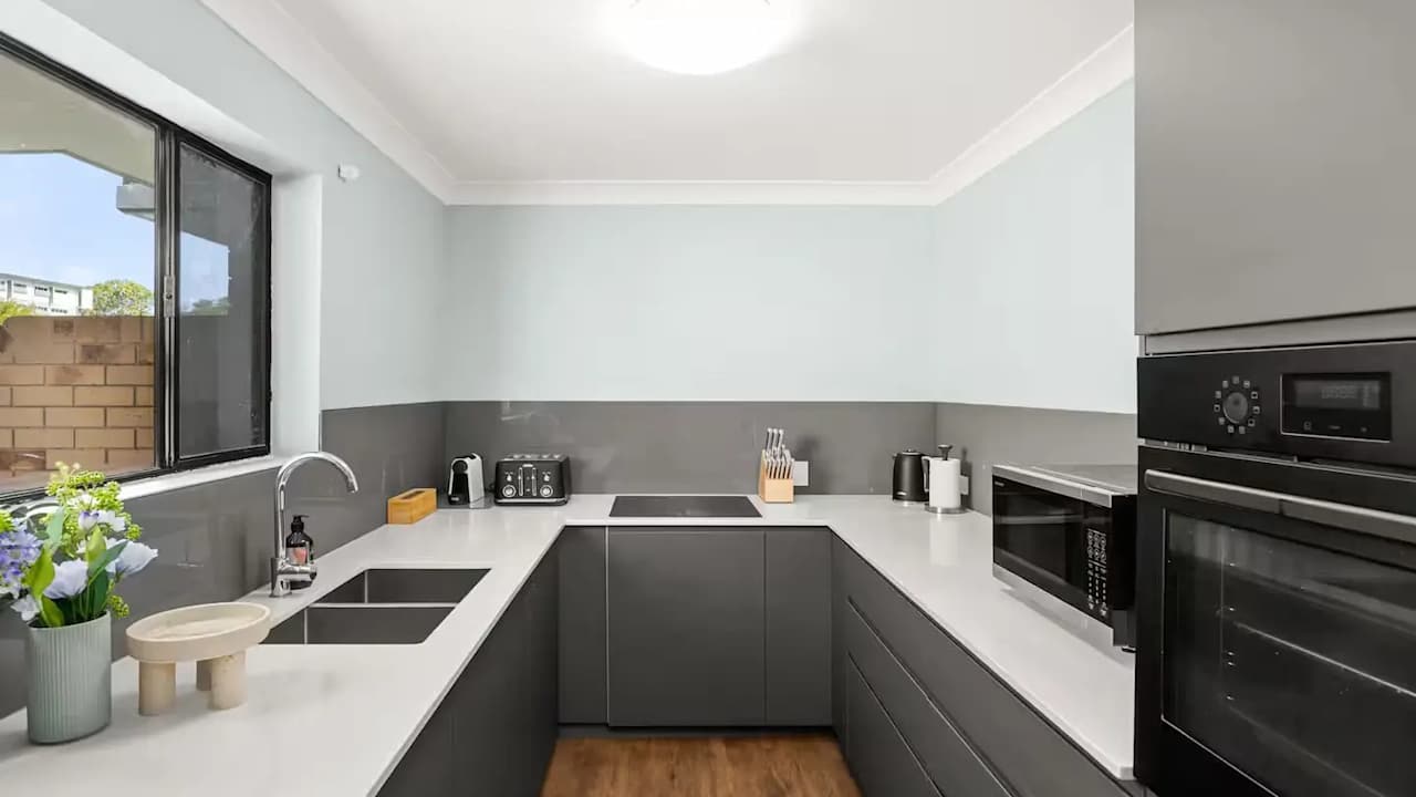 Whole property with 2 rooms for rent