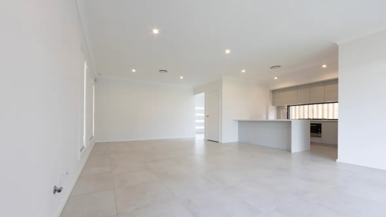 Unfurnished room with own bathroom