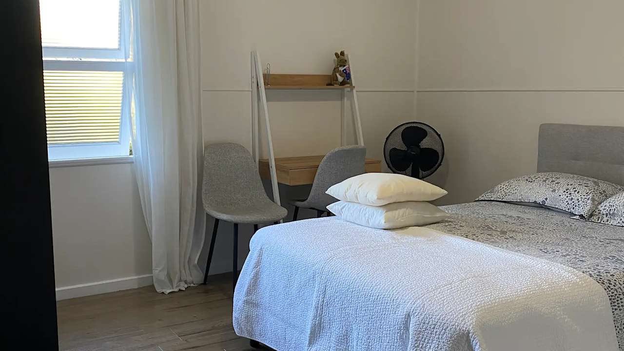 Furnished room in a share house