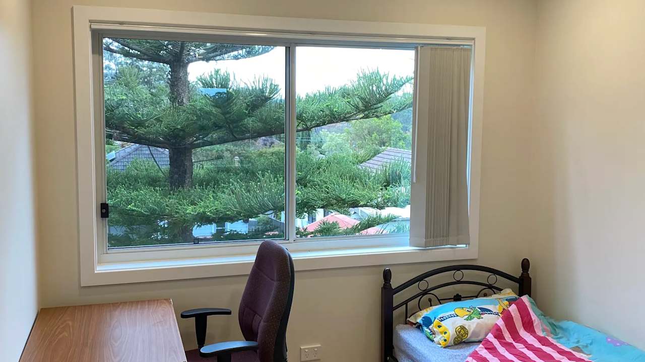 Furnished room in a share house