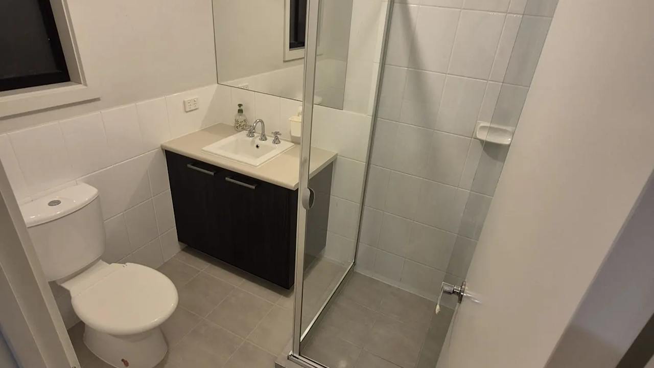 Furnished room with ensuite in a share house