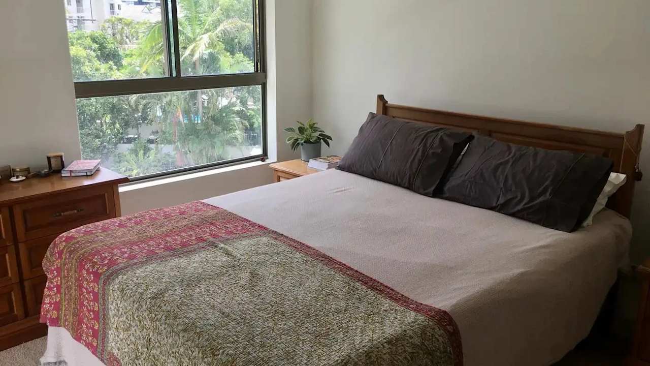 Room with ensuite in a flatshare