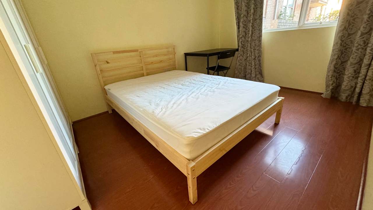 Whole property with 2 rooms for rent