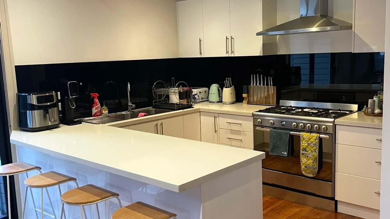 Unfurnished room in a share house