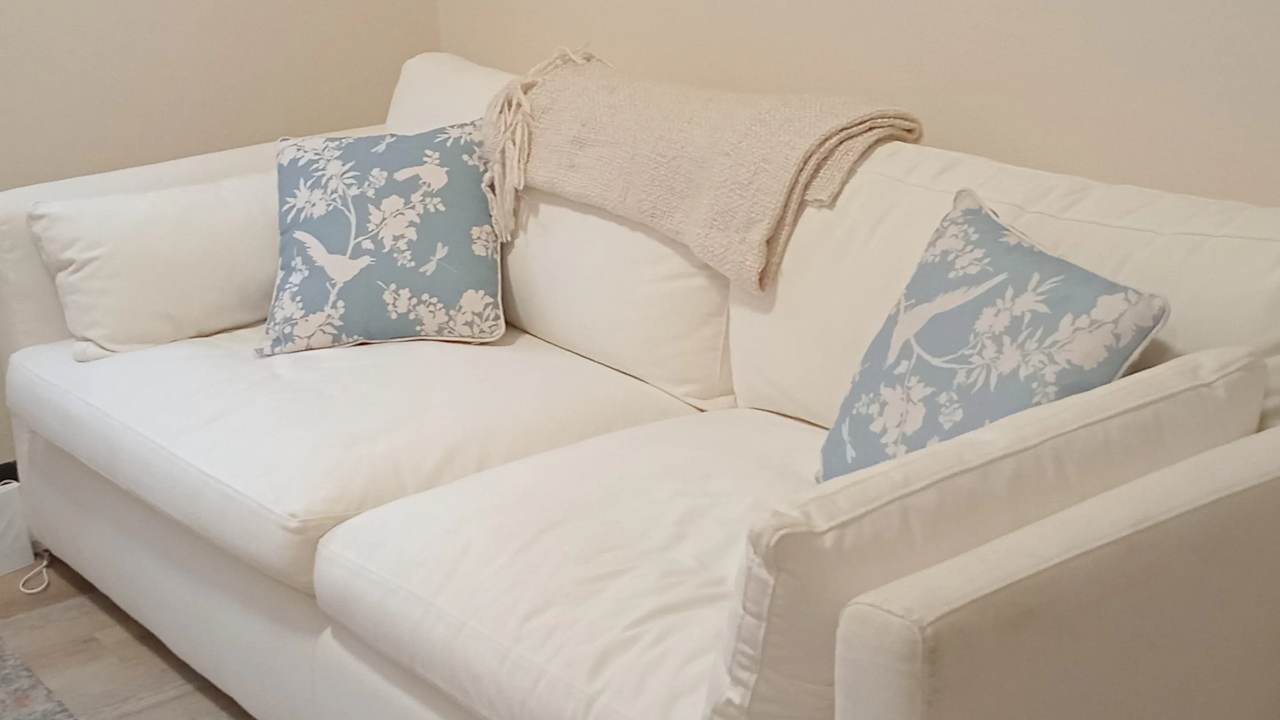 Unfurnished room in a flatshare