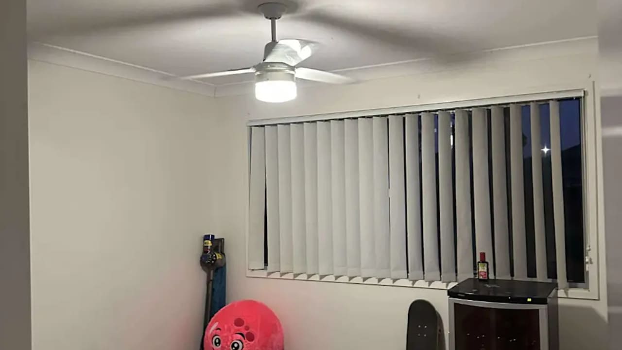 Unfurnished room with own bathroom