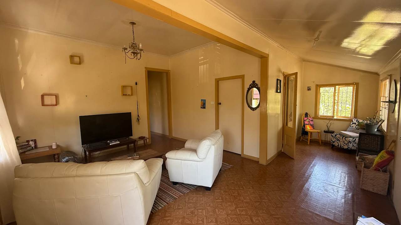 Room in a share house