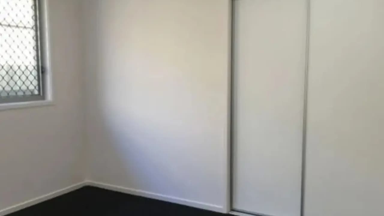 Unfurnished room with own bathroom